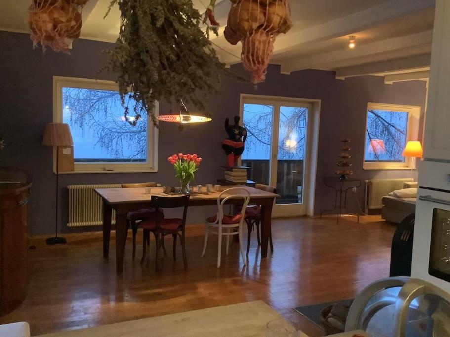 Charmantes Landhaus Mit Garten Und Traumhaftem Fernblick Thal  Экстерьер фото