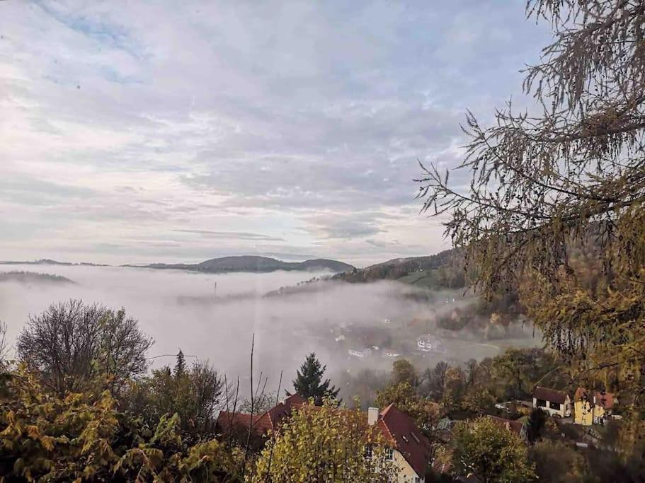 Charmantes Landhaus Mit Garten Und Traumhaftem Fernblick Thal  Экстерьер фото