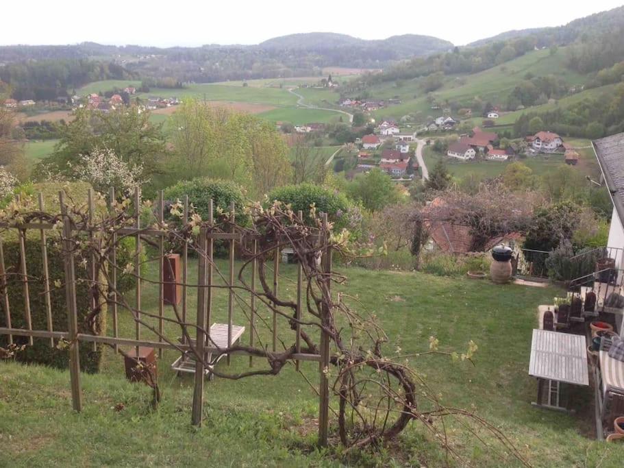 Charmantes Landhaus Mit Garten Und Traumhaftem Fernblick Thal  Экстерьер фото